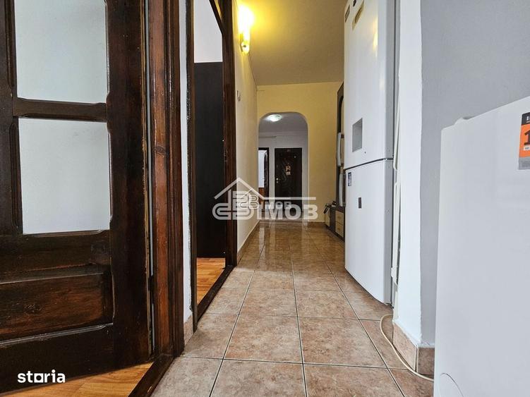Apartament cu 3 camere în Tunari