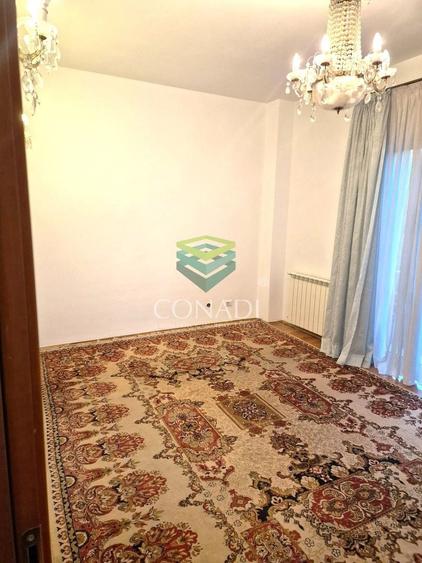 Apartament cu 2 camere semidecomandat, mobilat în Romană