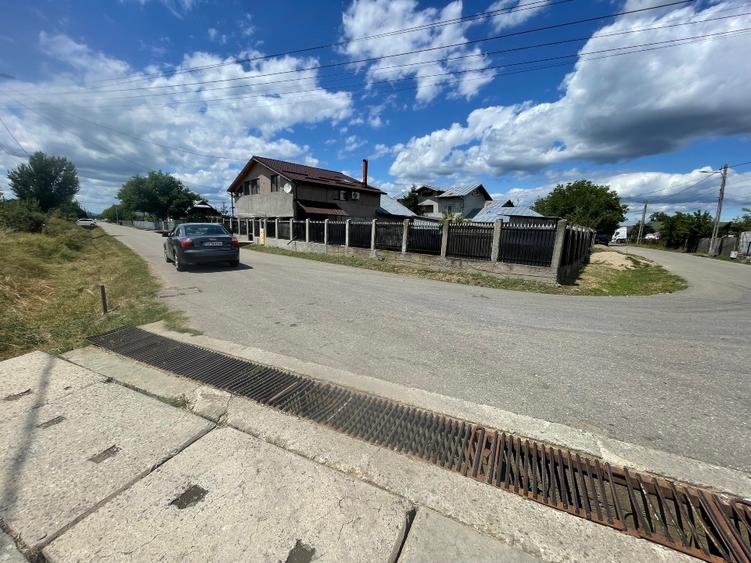 Teren Construcții intravilan de 5700 mp, în Satu Nou (Lipănești)
