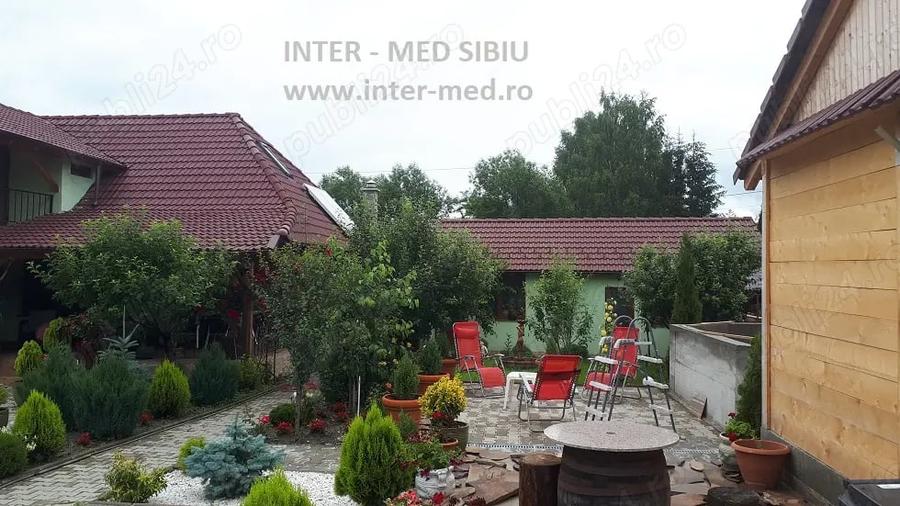Apartament cu 3 camere decomandat în Ștrand