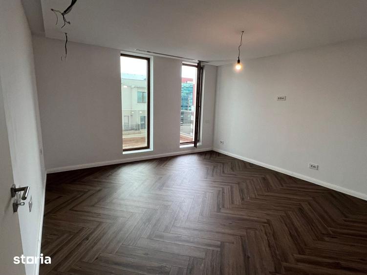Apartament cu 4 camere în Central