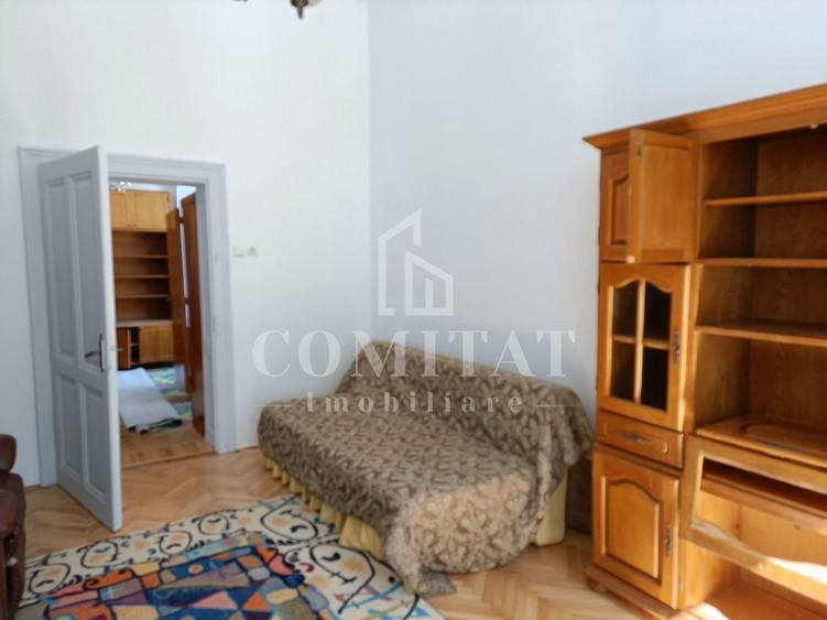 Casă individuală cu 4 camere cu Canalizare în Gruia