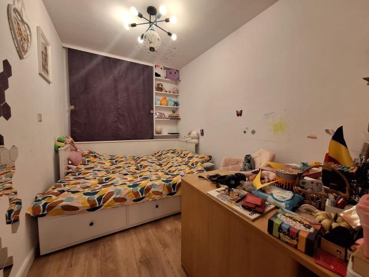 Apartament cu 2 camere semidecomandat, mobilat în Florești — fotografia 3