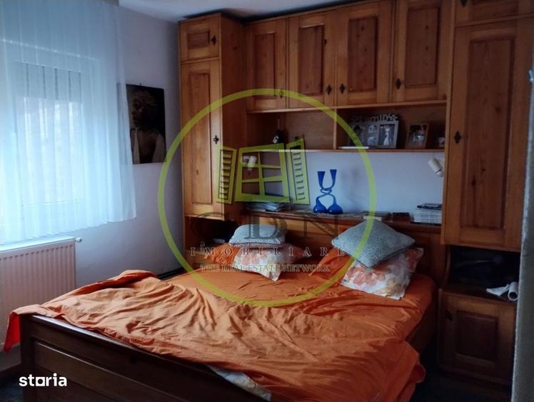 Casă cu 4 camere cu Teren 2200 Mp în Cerașu