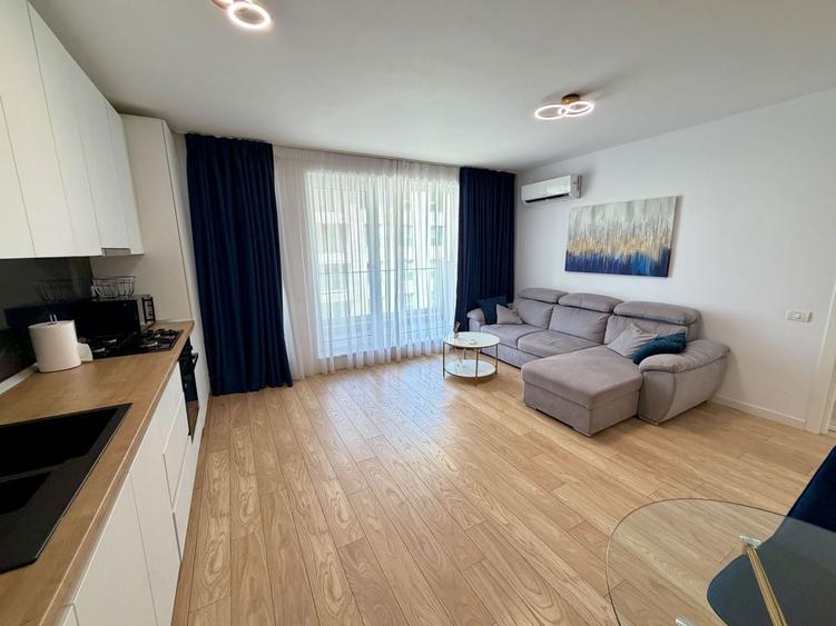 Apartament cu 2 camere semidecomandat, mobilat în Pipera
