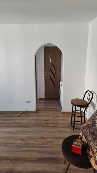 Apartament cu 2 camere semidecomandat în Sud