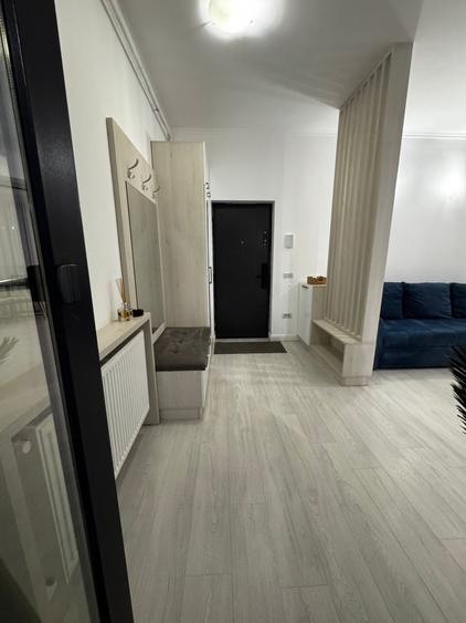 Apartament cu 2 camere semidecomandat, mobilat în Mamaia-Sat