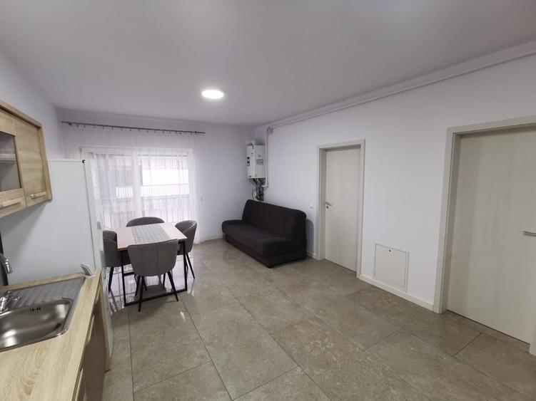 Apartament cu 2 camere decomandat în Chinteni