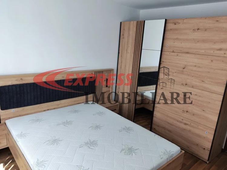 Apartament cu 3 camere decomandat în Dristor