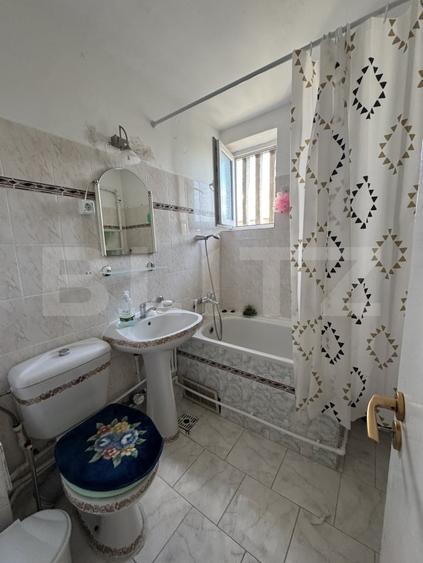 Apartament cu 2 camere semidecomandat, mobilat în Brazda lui Novac