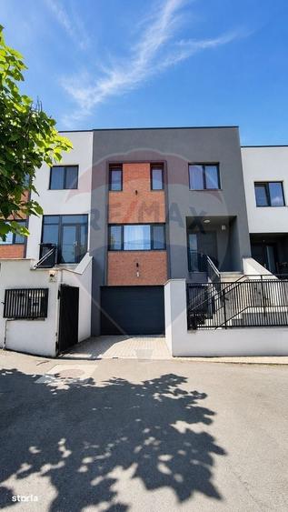 Casă cu 4 camere în Borhanci