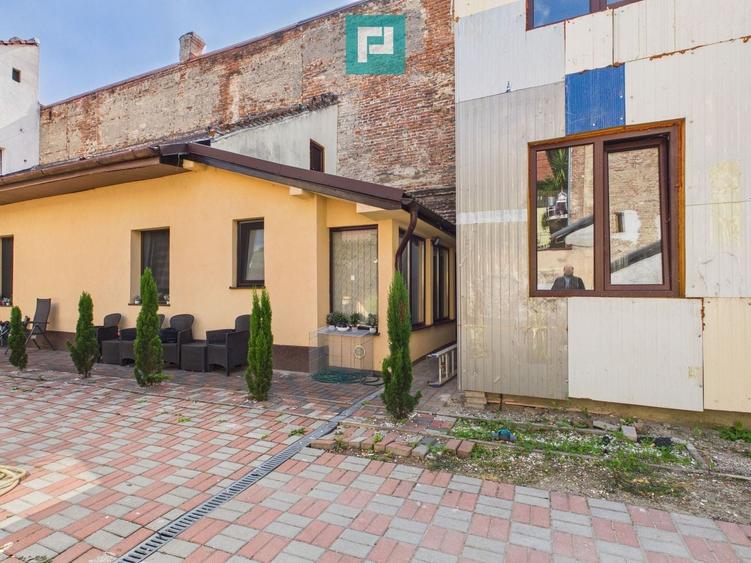 Apartament spațios cu 3 camere, zona centrală - 25