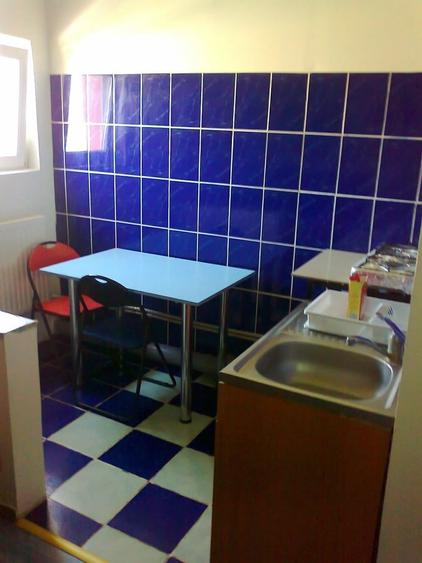Garsonieră decomandată în Uverturii