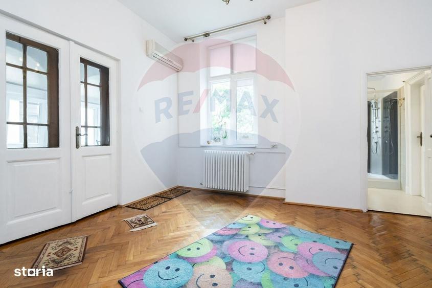 Apartament cu 3 camere în Cotroceni