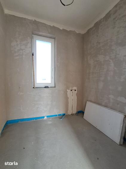 Casă cu 5 camere cu Teren 601 Mp în Apahida