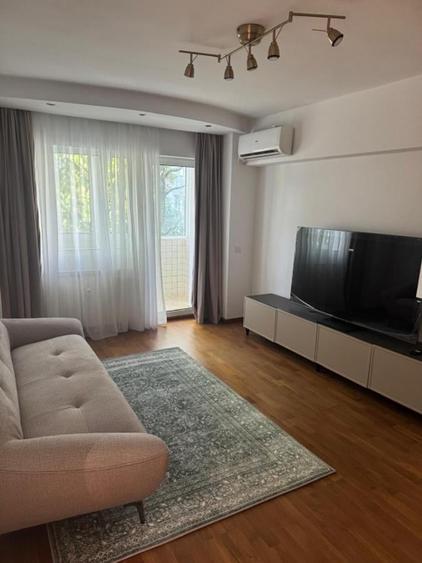 Apartament cu 2 camere decomandat în Turda