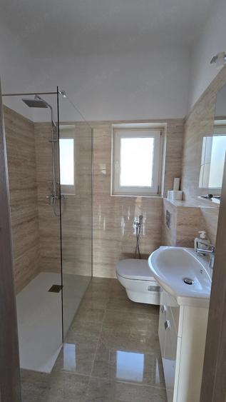 Proprietar vand apartament 3 camere, 62mp, decomandat, central - 2