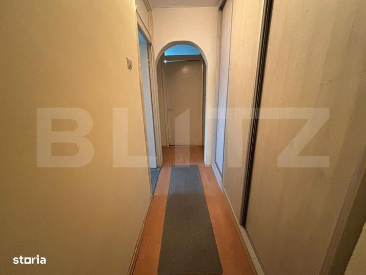 Apartament cu 3 camere decomandat în Albești