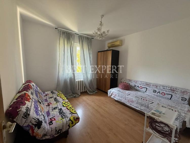 Apartament cu 2 camere decomandat în Dristor