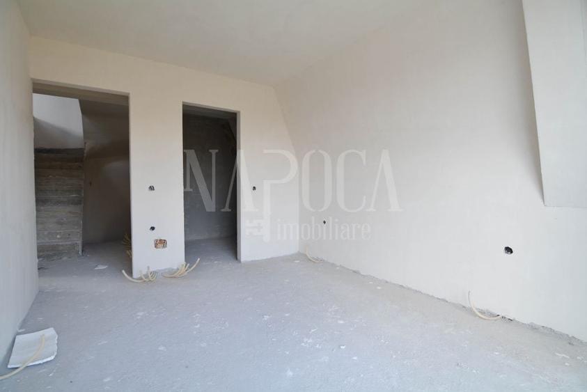 Duplex cu 5 camere cu Canalizare în Dâmbul Rotund