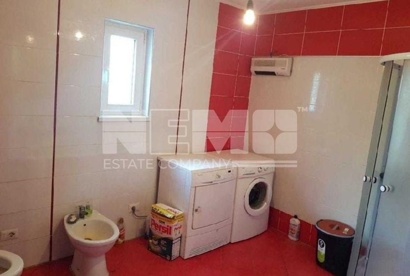 Casă individuală cu 4 camere cu Canalizare în Periferie