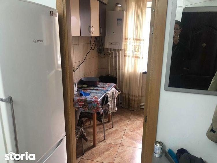 Apartament cu 3 camere decomandat în Ultracentral