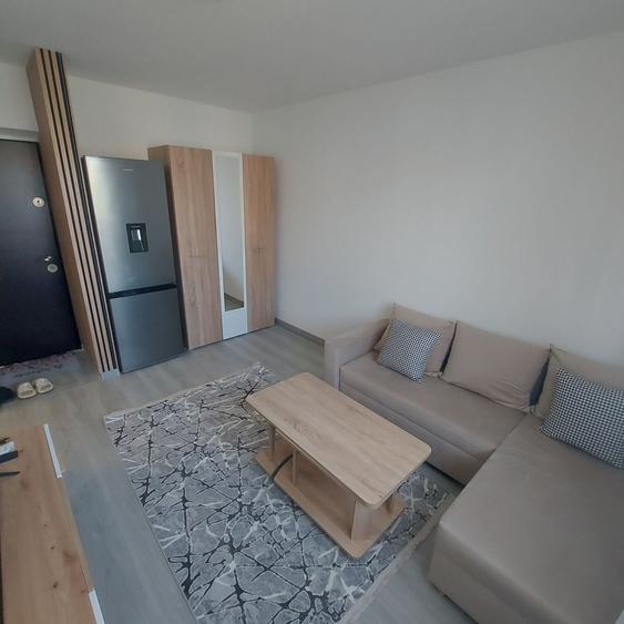 Apartament cu 2 camere nedecomandat în Rahova