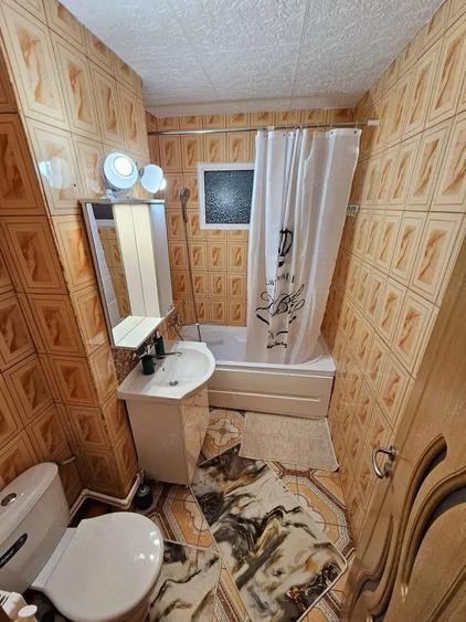 Apartament cu 2 camere decomandat în Colentina