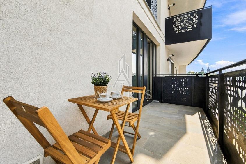 Apartament cu 3 camere semidecomandat, mobilat în Take Ionescu