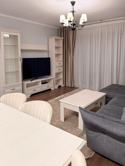 Apartament cu 4 camere în Bucureștii Noi