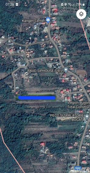 Teren de 4000 mp, în Bogați