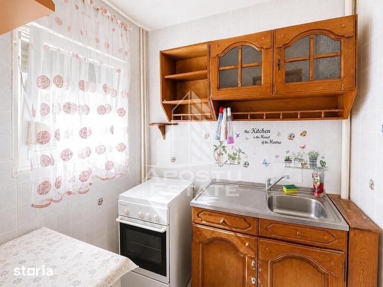 Garsonieră în Micălaca