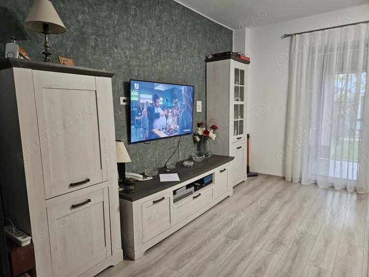Casă cu 3 camere cu Teren 211 Mp în Sânandrei