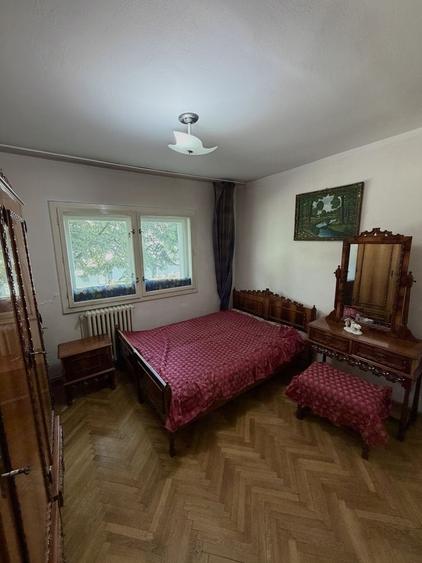 Apartament cu 3 camere decomandat în Dosu Bricii
