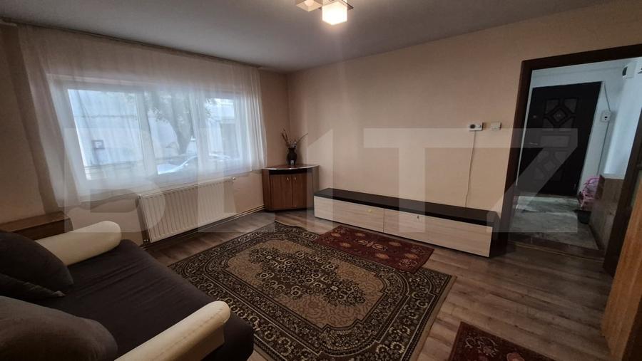 Apartament cu 2 camere semidecomandat, mobilat în Micro 16