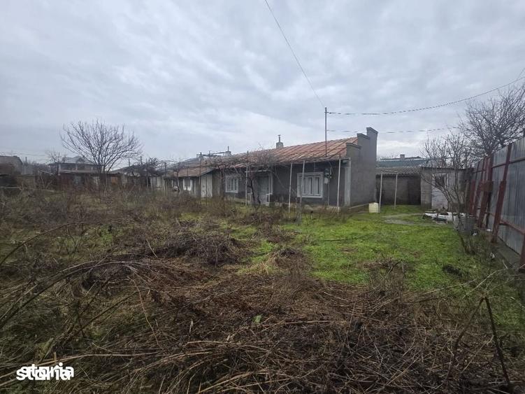 Teren de 528 mp, în Radu Negru