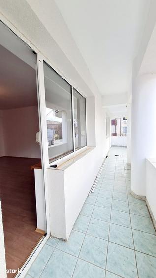 Casă cu 6 camere cu Teren 80 Mp în Crângași