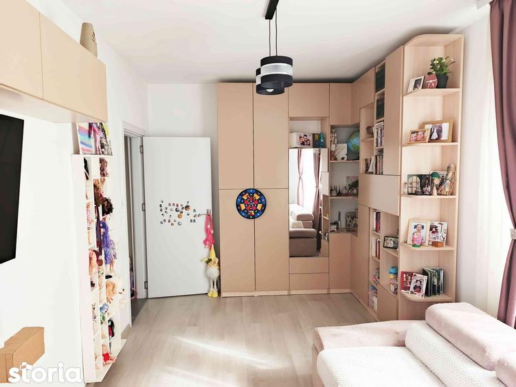 Apartament cu 2 camere, mobilat în Central