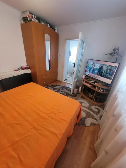 Casă individuală cu 3 camere cu Teren 300 Mp în Valu lui Traian