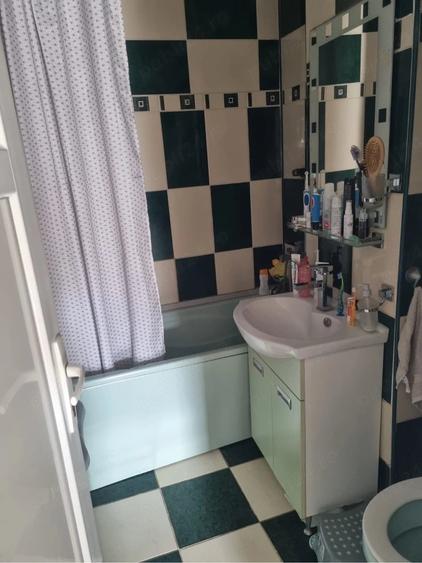 Apartament cu 3 camere decomandat în Tomis Nord