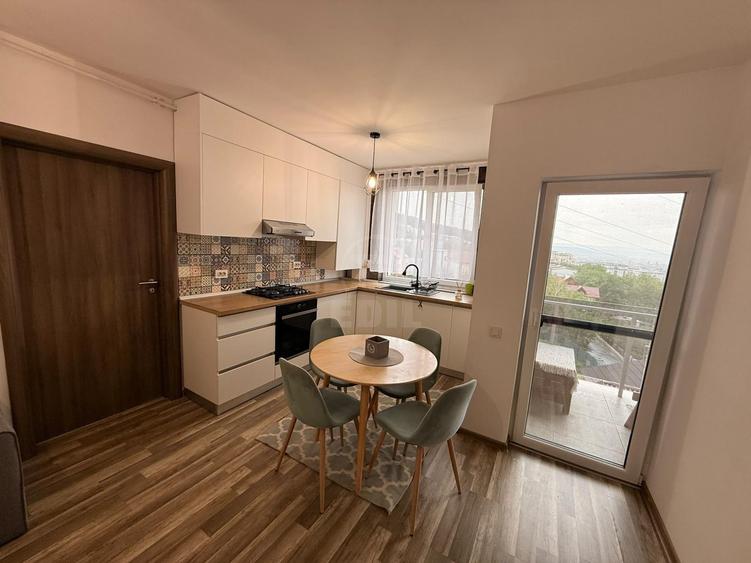 Apartament cu 2 camere semidecomandat în Florești