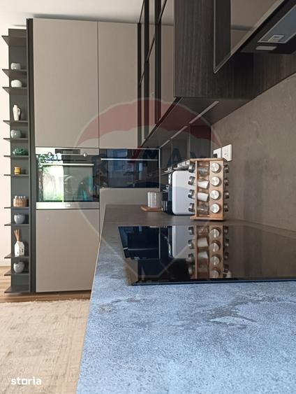 Casă cu 3 camere cu Teren 878 Mp în Central