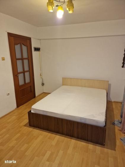 Apartament cu 2 camere semidecomandat în Ultracentral