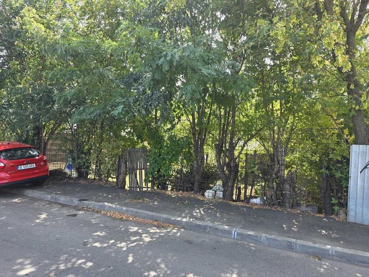 Teren 300 mp construibil P+2 in sect.4 pe str. Orastie, zona Sos. Giurgiului - 2