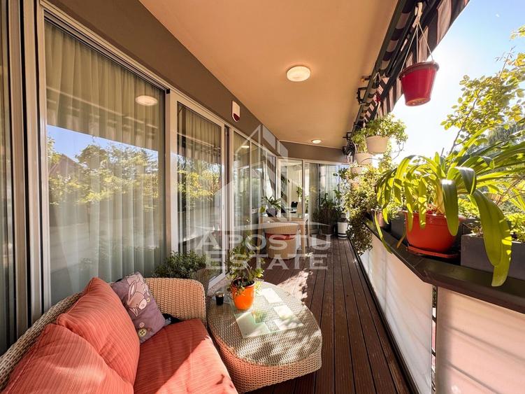 Apartament cu 3 camere semidecomandat, mobilat în Elisabetin