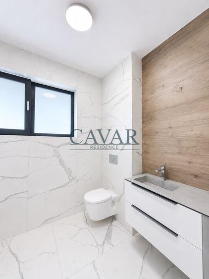 Apartament cu 3 camere decomandat în Olteniței