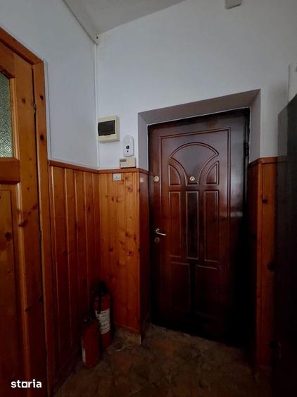 Casă cu 3 camere cu Teren 72.2 Mp în Tractorul