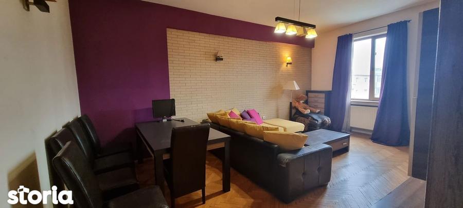 Apartament cu 2 camere decomandat în 13 Septembrie