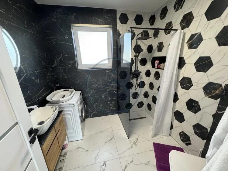 Casă cu Teren 400 Mp în Central