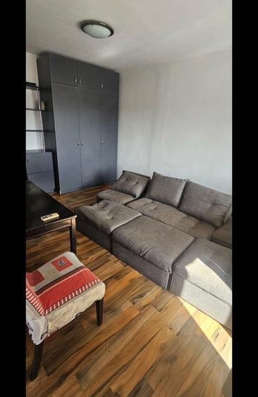 Garsonieră decomandată în Exterior Vest
